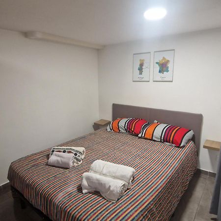 L'Auberge De Sucy - Studio Climatise Buitenkant foto