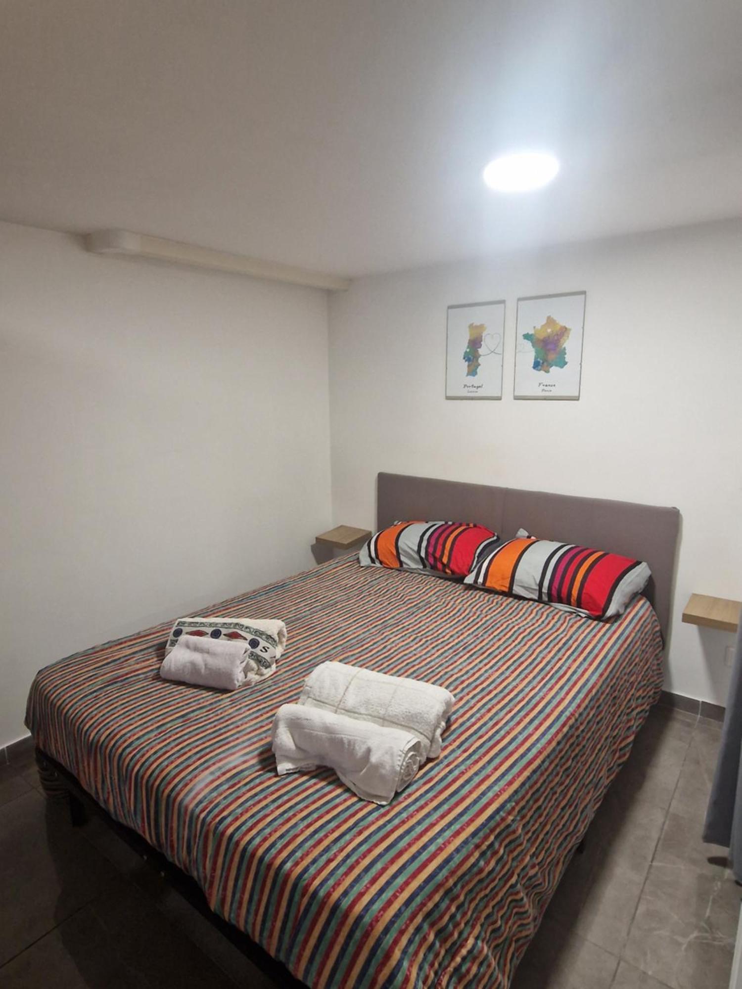 L'Auberge De Sucy - Studio Climatise Buitenkant foto